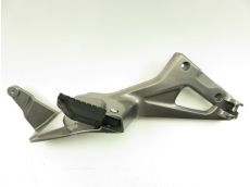 Platine avant droite