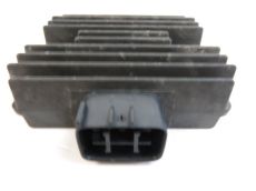 Regulateur de tension