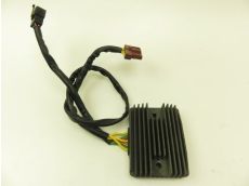 Regulateur de tension
