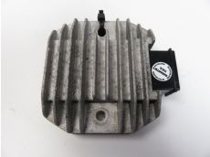 Regulateur de tension