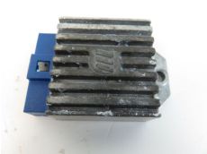 Regulateur de tension