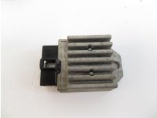 Regulateur de tension