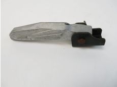 Platine et repose pieds arriere gauche