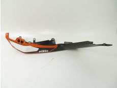 Carenage arriere droit