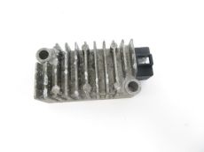 Regulateur de tension