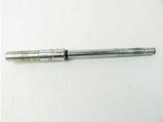 Axe de roue avant