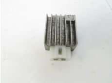 Regulateur de tension