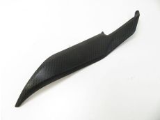 Cache lateral gauche