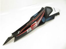 Carenage arriere droit