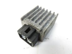 Regulateur de tension