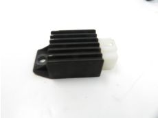 Regulateur de tension