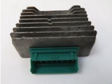 Regulateur de tension