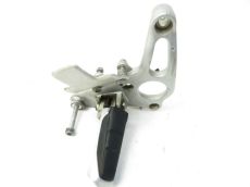 Platine avant droite