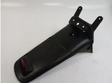 Support de plaque et eclairage