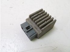 Regulateur de tension