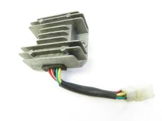 Regulateur de tension