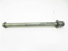 Axe de roue arriere