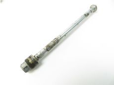 Axe de roue arriere