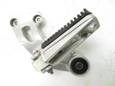 Platine et repose pieds arriere gauche