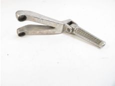 Platine et repose pieds arriere gauche