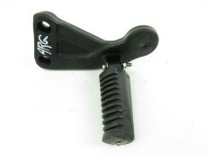 Platine et repose pieds arriere gauche