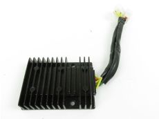 Regulateur de tension