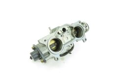 Corps d'injection droit