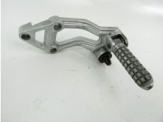 Platine et repose pieds arriere gauche