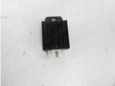 Regulateur de tension