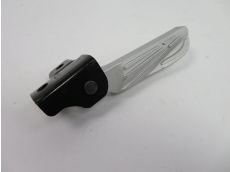 Repose pieds arriere gauche