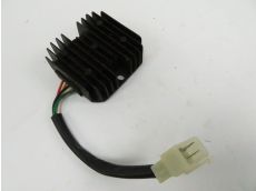 Regulateur de tension