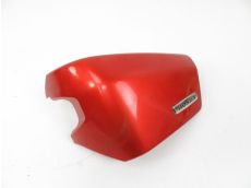 Cache lateral gauche