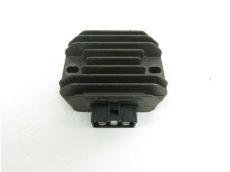 Regulateur de tension