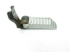 Platine et repose pieds arriere droit