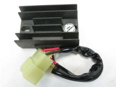 Regulateur de tension