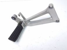 Platine et repose pieds arriere gauche