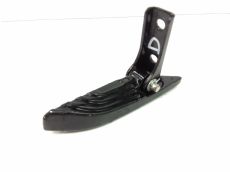 Platine et repose pieds arriere droit