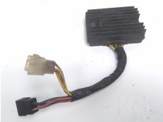 Regulateur de tension