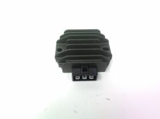 Regulateur de tension