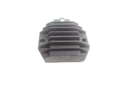 Regulateur de tension