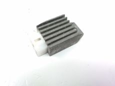 Regulateur de tension