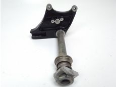 Axe de roue arriere