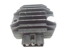 Regulateur de tension