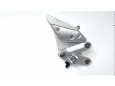 Platine avant droite