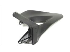 Cache lateral gauche