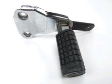 Platine et repose pieds arriere gauche