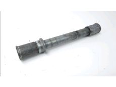 Axe de roue avant