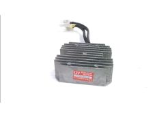 Regulateur de tension