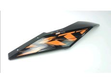 Carenage arriere droit