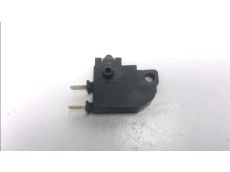 Contacteur de stop avant